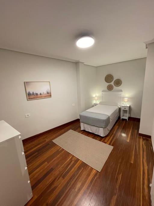 Duplex 122M2, 4 Dormitorios, 2 Banos Completos, Wifi 1Gb Mundaka Eksteriør billede