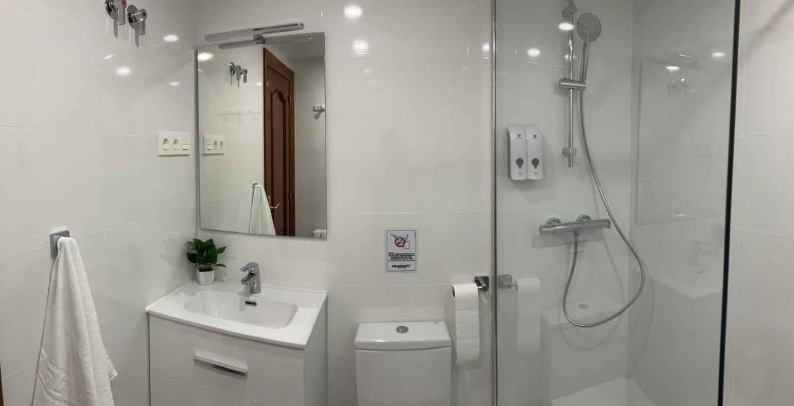 Duplex 122M2, 4 Dormitorios, 2 Banos Completos, Wifi 1Gb Mundaka Eksteriør billede